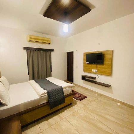 New Rc Villa 아부 산 외부 사진